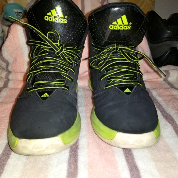 Adidas - Picture 1 of 5